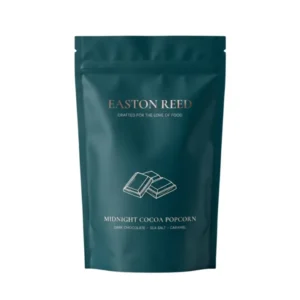 Midnight Cocoa Popcorn von Easton Reed, edles Gourmet Popcorn in einer edlen Verpackung
