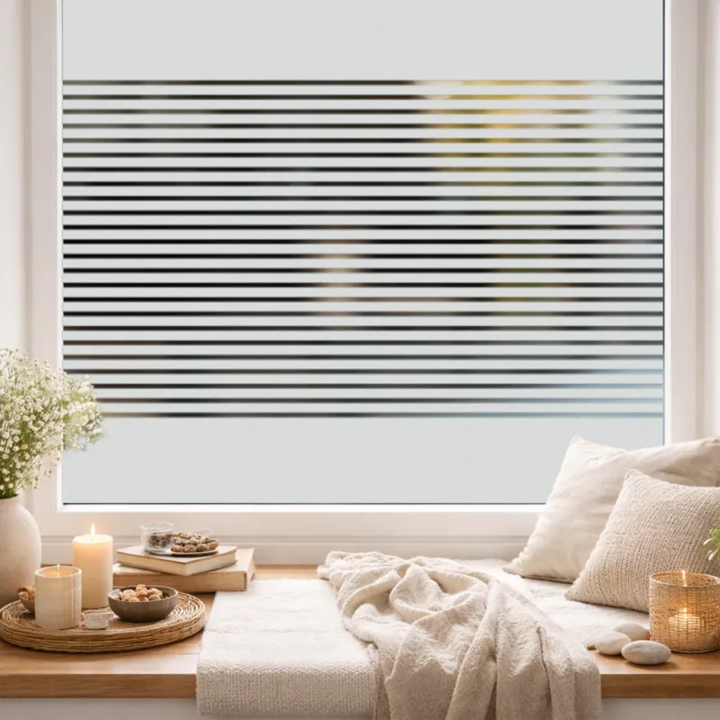 Fensterfolie mit Streifenmuster