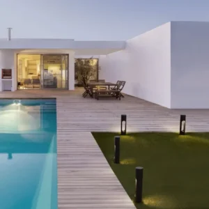 Ellery LED Außensockelleuchte 3000K Schwarz IP65 für moderne Garten- und Terrassenbeleuchtung