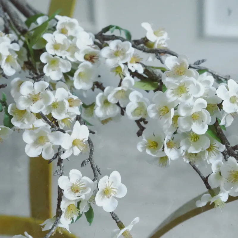 Kirschblütenzweig · florale Ausführung