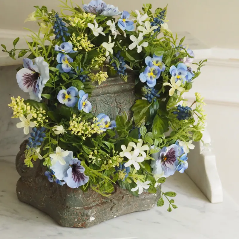 Blütenkranz Frühling · floraler Tür- oder Wandkranz