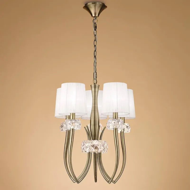 6-flammige Pendelleuchte Loewe schmal in modernem Design mit Metall und Glas.