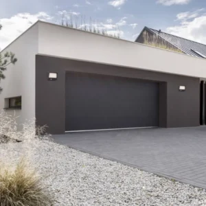 Valor LED Außenwandleuchte 3000K Anthrazit IP65 an moderner Hausfassade und Garagenwand