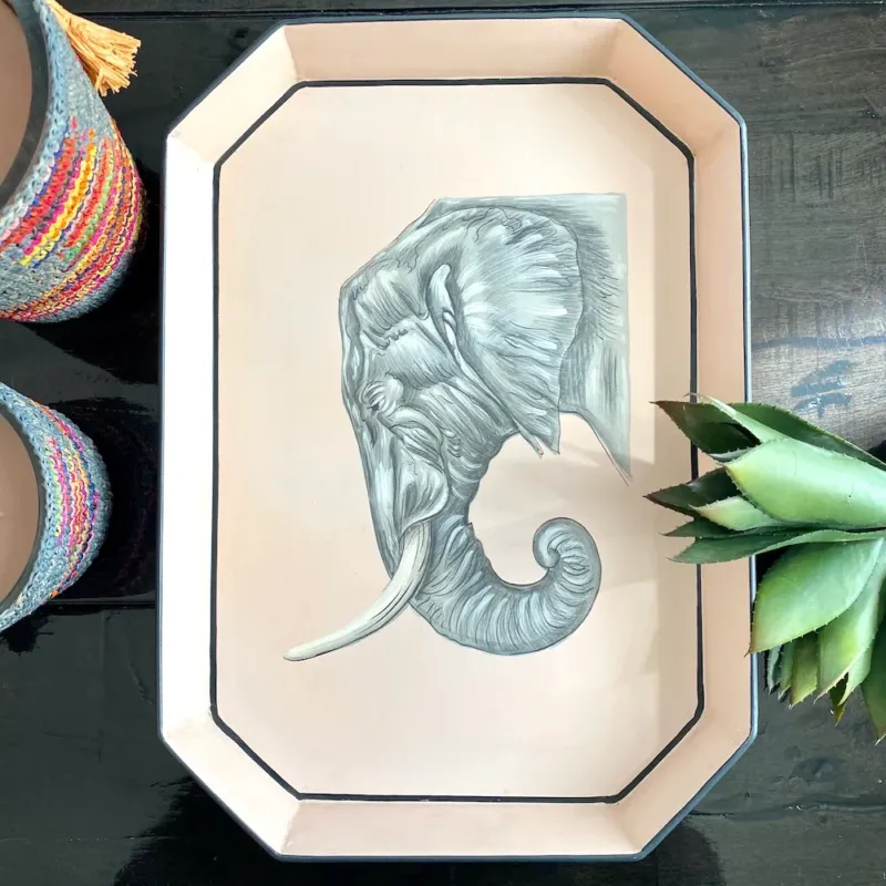handbemaltes Tablett 'ELEFANT' aus Eisen