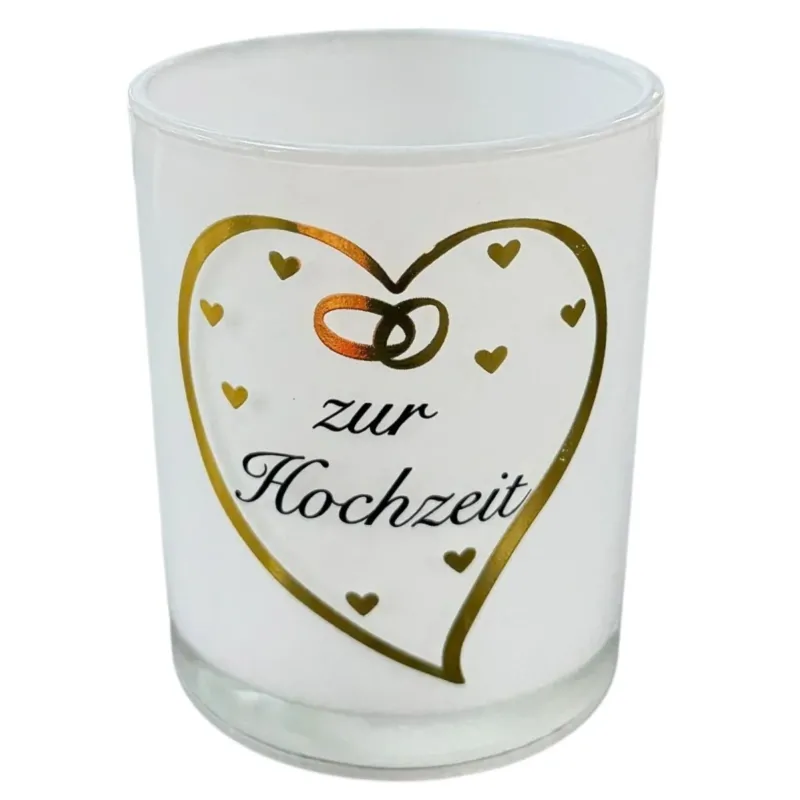 Weißes Glaswindlicht mit goldenem Herzmotiv, kleinen Herzsymbolen und dem Schriftzug „zur Hochzeit“ vor weißem Hintergrund.