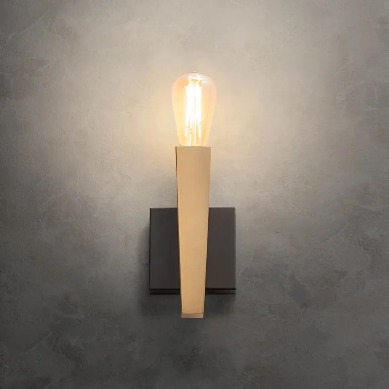 Wandleuchte Galea 1-flammig Messingfarben mit mattschwarzem Metall und E27-Fassung, 25 cm hoch