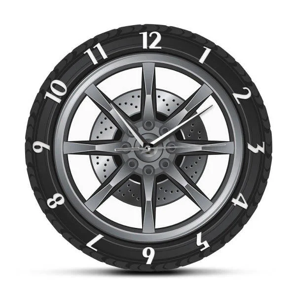 Wanduhr als Autofelge für Garage