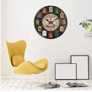 Große Vintage Wanduhr in dunkler Holzoptik