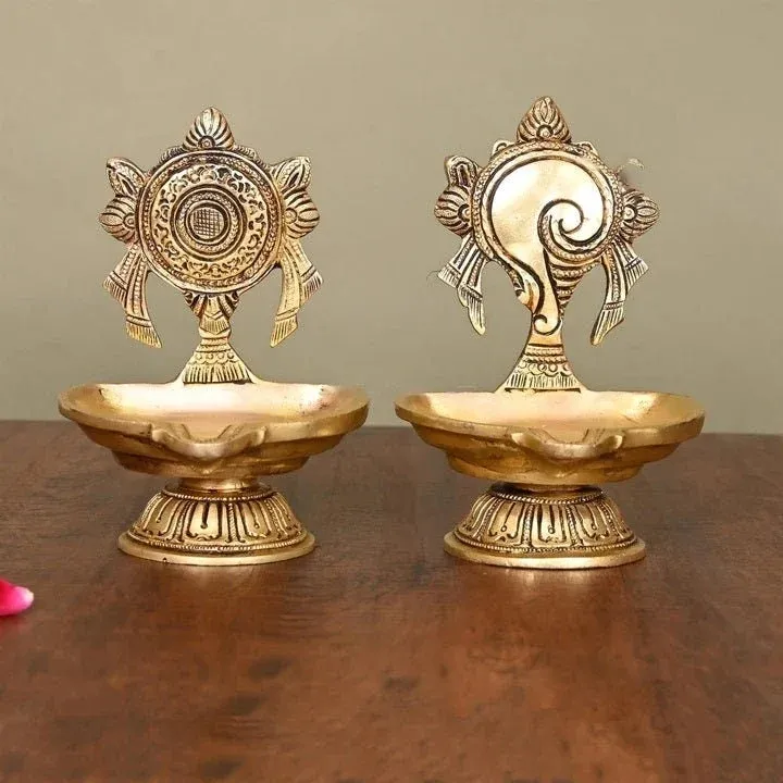 Brass Shankh And chakra diya set (5.5 inch)