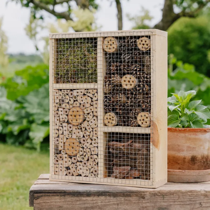 Insekthotel, large