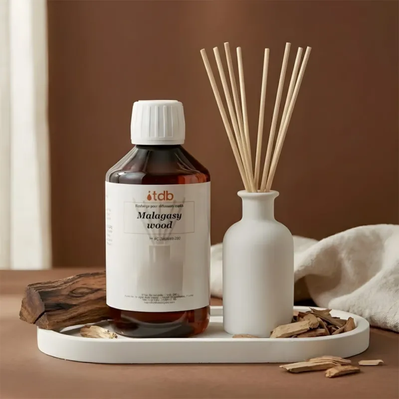 Malagasy wood - Recharge pour diffuseur recharge parfum pour diffuseur d'ambiance flacon Terre de Bougies