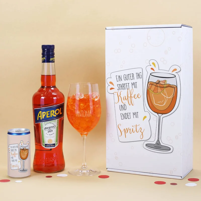Geschenkset mit Aperol einer Seccodose und einem graviertem Weinglas