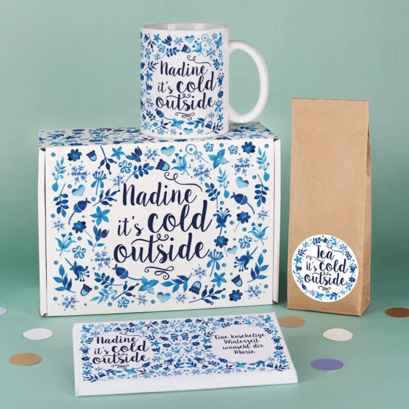 Geschenkset it’s cold outside mit Tasse, Tee, Schokolade und Geschenkkarton