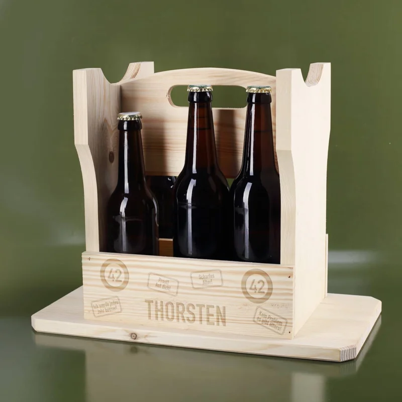Bierträger und Hocker in einem mit persönlicher Gravur
