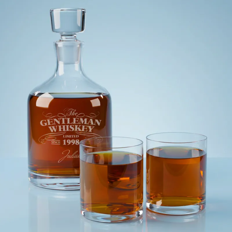 Personalisiertes Leonardo Whisky-Set mit Karaffe und zwei Gläsern, graviert mit Name und Geburtsjahr