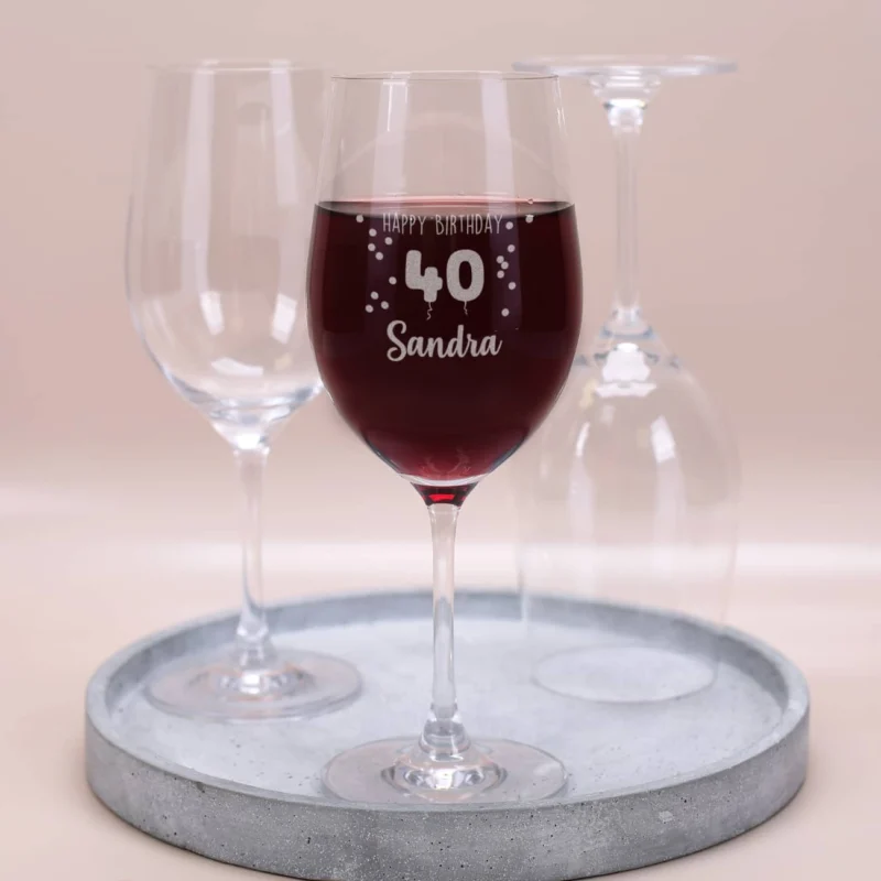 Leonardo Weinglas mit Gravur Happy Birthday 40